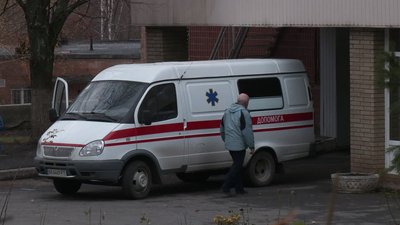 З початку пандемії з медзакладів Харкова звільнилося понад 2 тисячі медиків