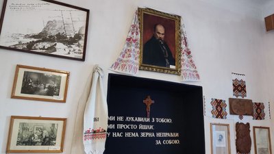 У музеї на Тернопільщині зберігають копію посмертної маски Тараса Шевченка У музеї на Тернопільщині зберігають копію посмертної маски Тараса Шевченка