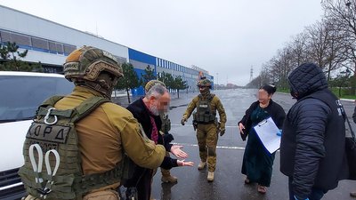 Намагалися підкупити поліцію. У Миколаєві затримали ймовірних учасників наркоугрупування