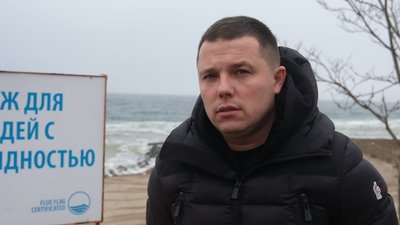 Капітальний ремонт підпірної стінки на одеському пляжі може бути незаконним — еколог Капітальний ремонт підпірної стінки на одеському пляжі може бути незаконним — еколог