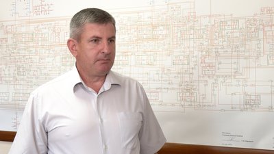 Без світла і змоги розпочати ремонт: як понад 3 місяці живуть мешканці 1-го провулка Шевченка у Чернігові Без світла і змоги розпочати ремонт: як понад 3 місяці живуть мешканці 1-го провулка Шевченка у Чернігові