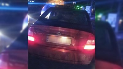У Чернігові нетверезого водія, який збив дівчину, заблокували іншим авто та викликали поліцію
