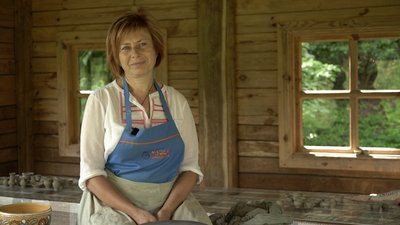 Понад 20 років займається гончарством. Олена Мороховець. СУСПІЛЬНЕ | ЛЮДИ