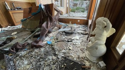 "Тупо заздрять": армія РФ вночі 7 вересня поцілила в будівельний магазин у Харкові — фото наслідків "Тупо заздрять": армія РФ вночі 7 вересня поцілила в будівельний магазин у Харкові — фото наслідків