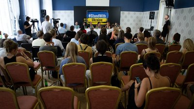 "Не всі розуміють, що відбувається в Україні": конспект дискусії у межах кінофестивалю у Карлових Варах "Не всі розуміють, що відбувається в Україні": конспект дискусії у межах кінофестивалю у Карлових Варах