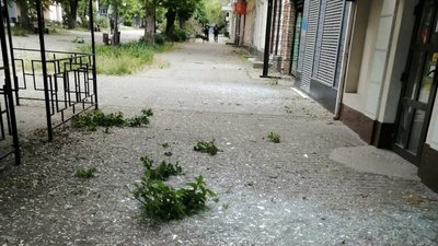 Херсон, обстріли, травень 2025, скло