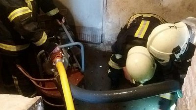 Дощі та пориви вітру: на Тернопільщині ліквідовують наслідки негоди