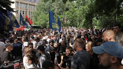 Справа про вимагання: захист оскаржує взяття під варту затриманих з "Нацкорпусу" у Харкові