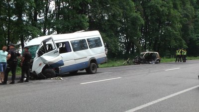 Масштабна ДТП на Хмельниччині із летальними наслідками Масштабна ДТП на Хмельниччині із летальними наслідками