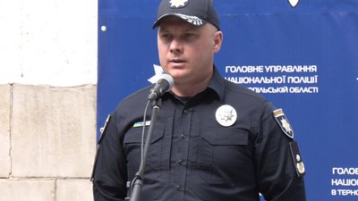 Голова Національної поліції України Голова Національної поліції України