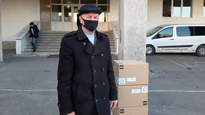 Школи Тернопільщини отримали ігрові набори LEGO Школи Тернопільщини отримали ігрові набори LEGO