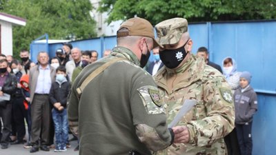 Загін поліції Вінниччини повернувся з Донбасу (ФОТО) Загін поліції Вінниччини повернувся з Донбасу (ФОТО)
