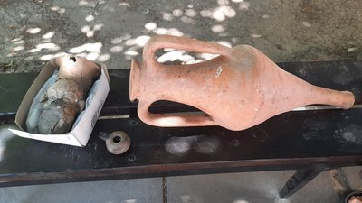 "Радість відкриття - головна емоція". Херсонський археолог розповів про професію і знахідки "Радість відкриття - головна емоція". Херсонський археолог розповів про професію і знахідки