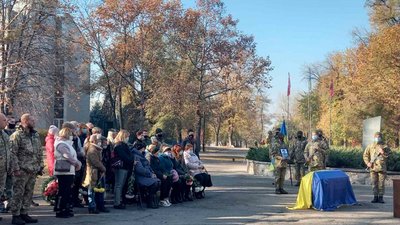 У Запоріжжі попрощалися з бійцем У Запоріжжі попрощалися з бійцем