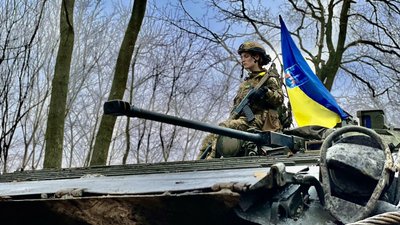 жінки на фронті жінки на фронті