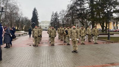 У Чернігові вшанували пам'ять загиблих у боях за Дебальцеве