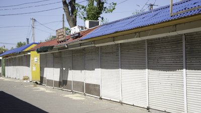 "Будемо звикати до нової реальності": через ракетний обстріл місто на Одещині залишилось без води та електрики. ВІДЕО "Будемо звикати до нової реальності": через ракетний обстріл місто на Одещині залишилось без води та електрики. ВІДЕО