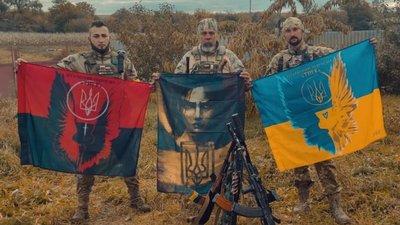 "У п'ятьох перемогли 36 росіян". Історія воїна 77 батальйону 102 бригади з Франківщини Миколи Кавацюка "У п'ятьох перемогли 36 росіян". Історія воїна 77 батальйону 102 бригади з Франківщини Миколи Кавацюка