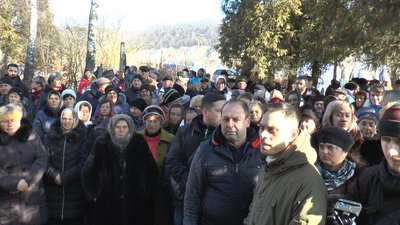 На Прикарпатті керівники «Стриганецького кар’єру» провели зустріч з жителями сіл через протести