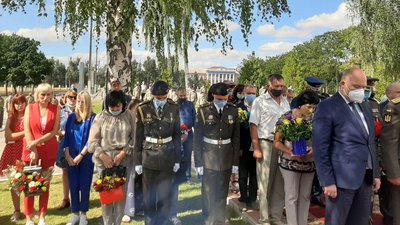 У Харкові відкрили пам'ятники двом загиблим на сході України бійцям