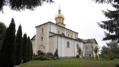 Головний дзвонар монастиря на Волині третій рік служить у війську