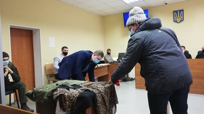 В полтавському суді розглядають справу щодо стрілянини біля кафе "Ботанік". Текстова трансляція В полтавському суді розглядають справу щодо стрілянини біля кафе "Ботанік". Текстова трансляція