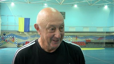 День тренера в Україні: як херсонські наставники готують олімпійських чемпіонів День тренера в Україні: як херсонські наставники готують олімпійських чемпіонів
