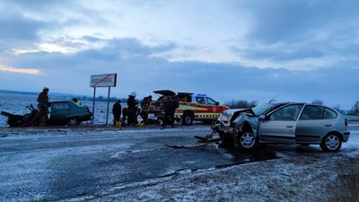 На трасі Куп'янського району, що на Харківщині, сталася аварія: двоє людей загинули На трасі Куп'янського району, що на Харківщині, сталася аварія: двоє людей загинули