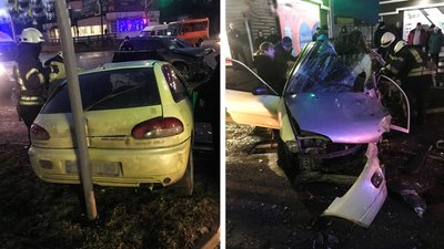 У Кропивницькому зіткнулись два автомобілі. Троє людей травмувались У Кропивницькому зіткнулись два автомобілі. Троє людей травмувались