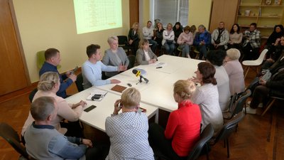 Батьки учнів школи №19 хочуть ліцей Батьки учнів школи №19 хочуть ліцей