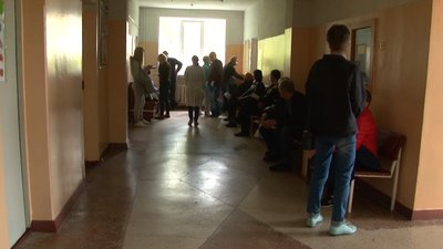 У Черкасах від коронавірусу щеплюють містян поважного віку У Черкасах від коронавірусу щеплюють містян поважного віку