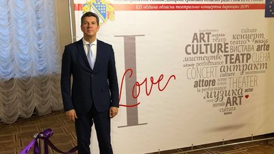 Голова Мінкульту із заступниками за два місяці "змінили майновий стан" на два мільйони Голова Мінкульту із заступниками за два місяці "змінили майновий стан" на два мільйони