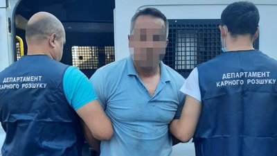 Чоловіка, який втік із суду в Харкові, затримали