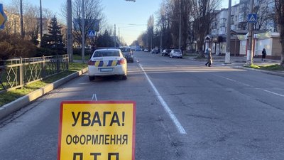 У Кременчуці на пішохідному переході збили жінку