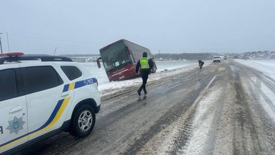 Поліція, ДТП, дорога, сніг, Івано-Франківщина
