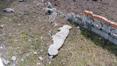 Російська армія атакувала Миколаївську селищну громаду на Сумщині: пошкоджені будинки, школа, пошта Російська армія атакувала Миколаївську селищну громаду на Сумщині: пошкоджені будинки, школа, пошта