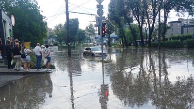 підтоплення вулиць, злива