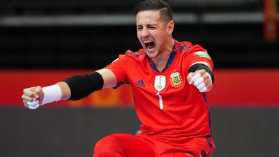 Визначилися обидва фіналісти чемпіонату світу з футзалу: відео