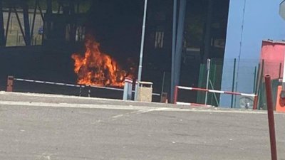 Іноземця, який підпалив авто на кордоні зі Словаччиною, затримали закарпатські прикордонники