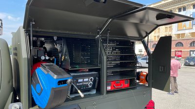 У Харкові роблять автомайстерні для військових У Харкові роблять автомайстерні для військових