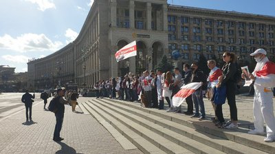 Через 55 днів після загибелі. У Києві поховали білоруського активіста Шишова Через 55 днів після загибелі. У Києві поховали білоруського активіста Шишова