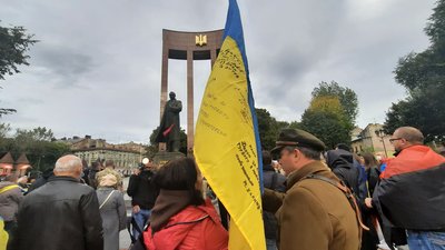 Вулицями Львова пройшов Марш захисників
