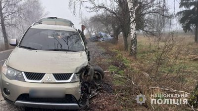 На Полтавщині в аварії травмувалися двоє людей На Полтавщині в аварії травмувалися двоє людей