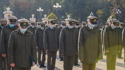 "Робимо все можливе, щоб в Україні настав бажаний мир". Що говорив Зеленський у День захисника "Робимо все можливе, щоб в Україні настав бажаний мир". Що говорив Зеленський у День захисника