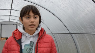На Тернопільщині школярі висадили квіти, які занесені до Червоної книги