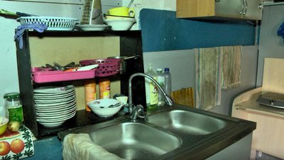 Центру реінтеграції бездомних у Херсоні рік: які проблеми доводиться вирішувати його засновникам Центру реінтеграції бездомних у Херсоні рік: які проблеми доводиться вирішувати його засновникам