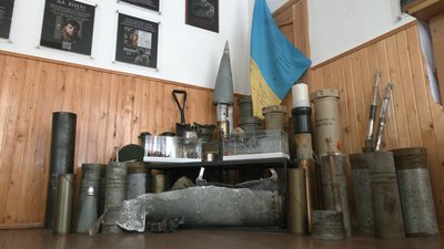 Музей імені Дмитра Коцюбайла у Бовшівській гімназії Музей імені Дмитра Коцюбайла у Бовшівській гімназії