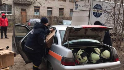 У Житомирі понад сім тисяч людей отримали продукти від волонтерів У Житомирі понад сім тисяч людей отримали продукти від волонтерів