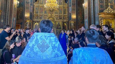 У Вінниці попрощалися з чотирирічною Лізою, яка загинула внаслідок ракетного обстрілу