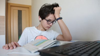 У Чернігові учні 5-11 класів навчатимуться дистанційно до 24 січня